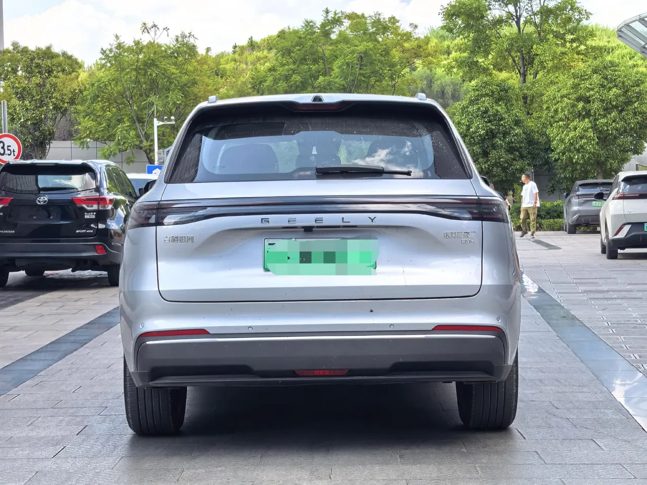 Geely Galaxy 2026 Starship 7 EM-i 1.5 135km Starship Edition Automatic Gear 8