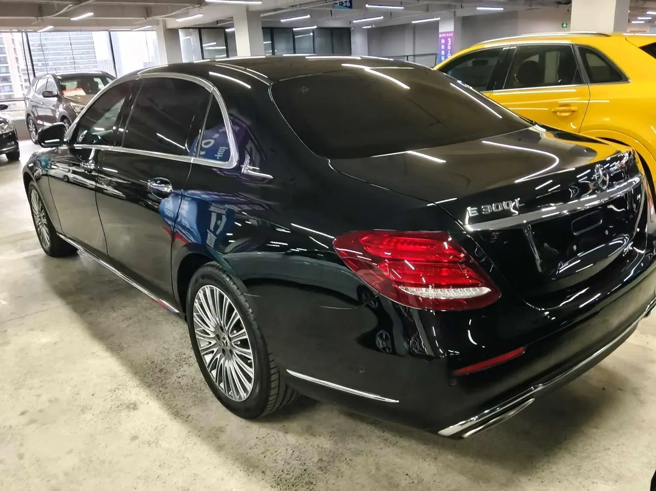 Mercedes Benz E Class 2020 E 300 L 2.0T Luxury Automatic Gear 4