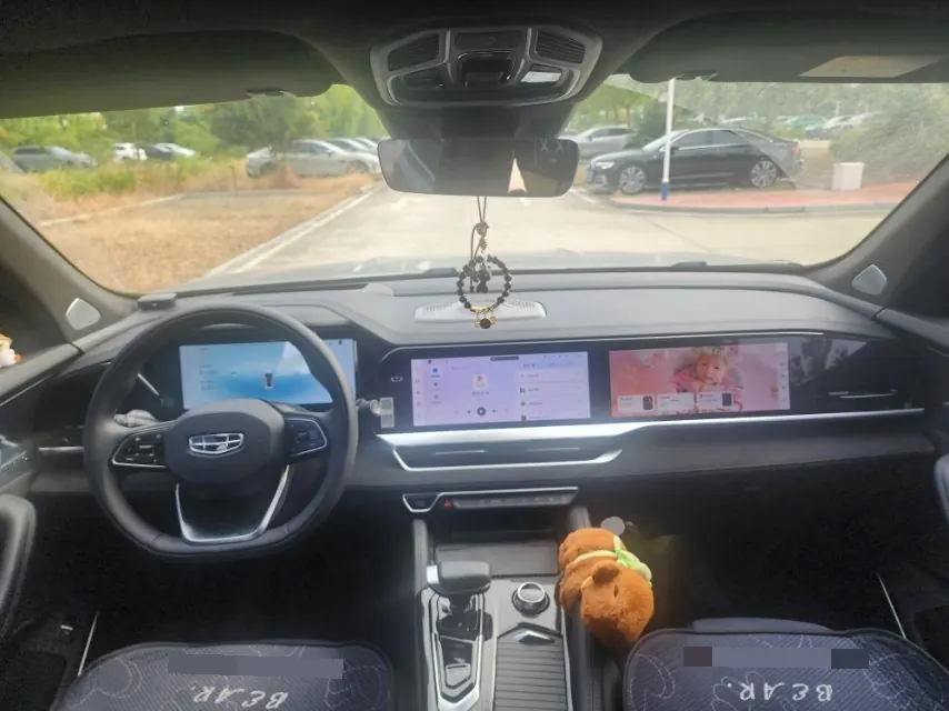 Geely 2024 XingyueL (Monjaro) 2.0TD High Power Two-Drive Enovate Edition Automatic Transmission 4