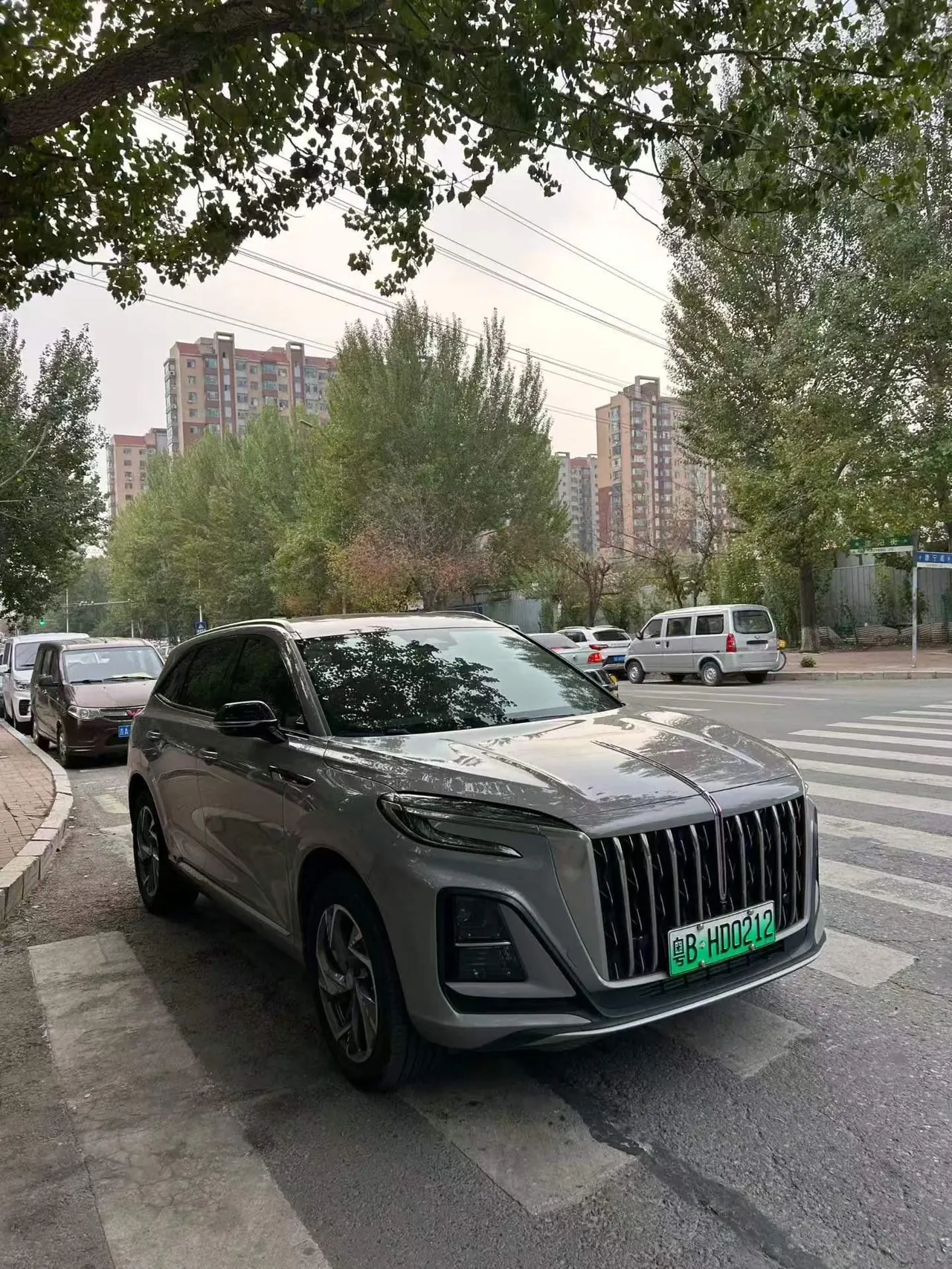 HongQi 2024 HS3 PHEV 1.5T 115km Strong Edition Automatic Gear 2
