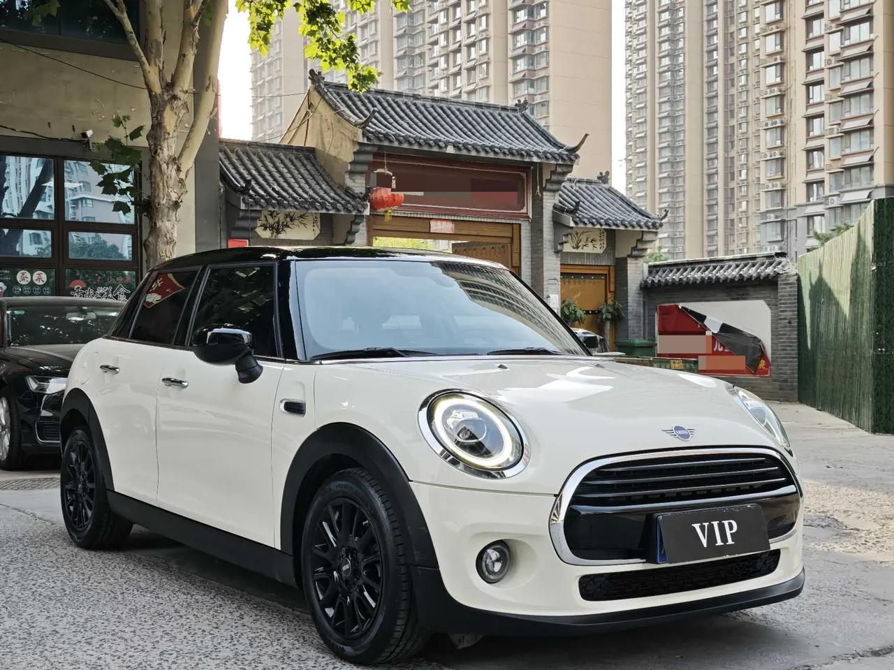 MINI Mini 5-Door (Imported) 2020 Mini Cooper 1.5T Classic Auto 3