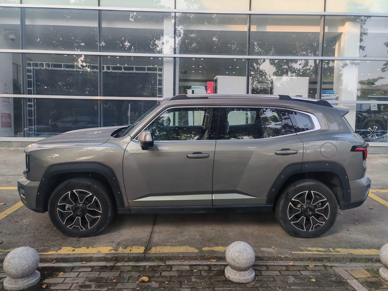 Haval Big Dog New Energy 2024 Big Dog PHEV 1.5T Hi 4 102km Tidal Electric Plus Automatic Gear 4
