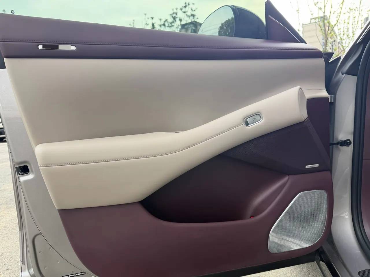 MI 2025 YU7 Long Endurance High Performance Four-wheel Drive Max Edition Automatic Gear 11