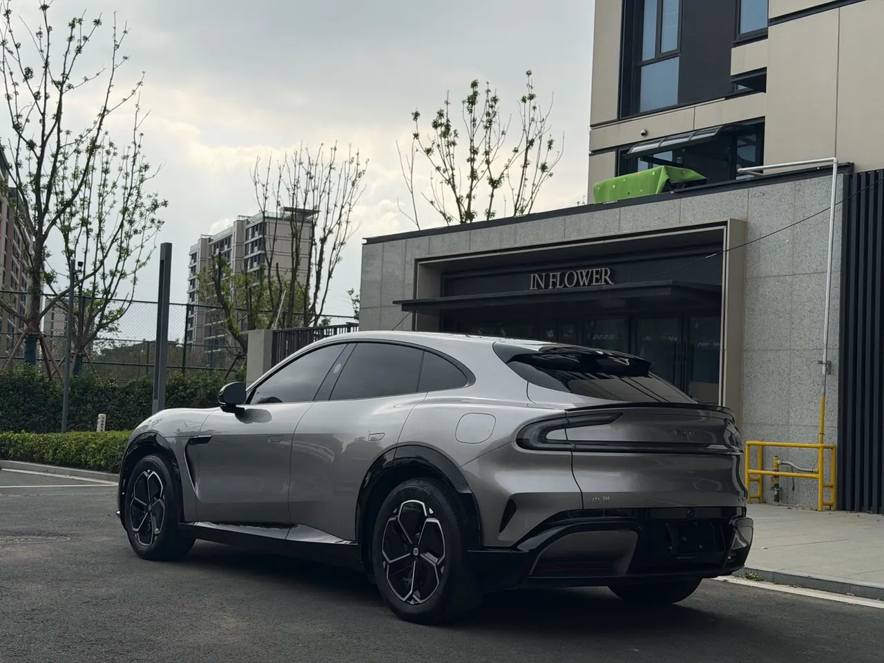 MI 2025 YU7 Long Endurance High Performance Four-wheel Drive Max Edition Automatic Gear 4
