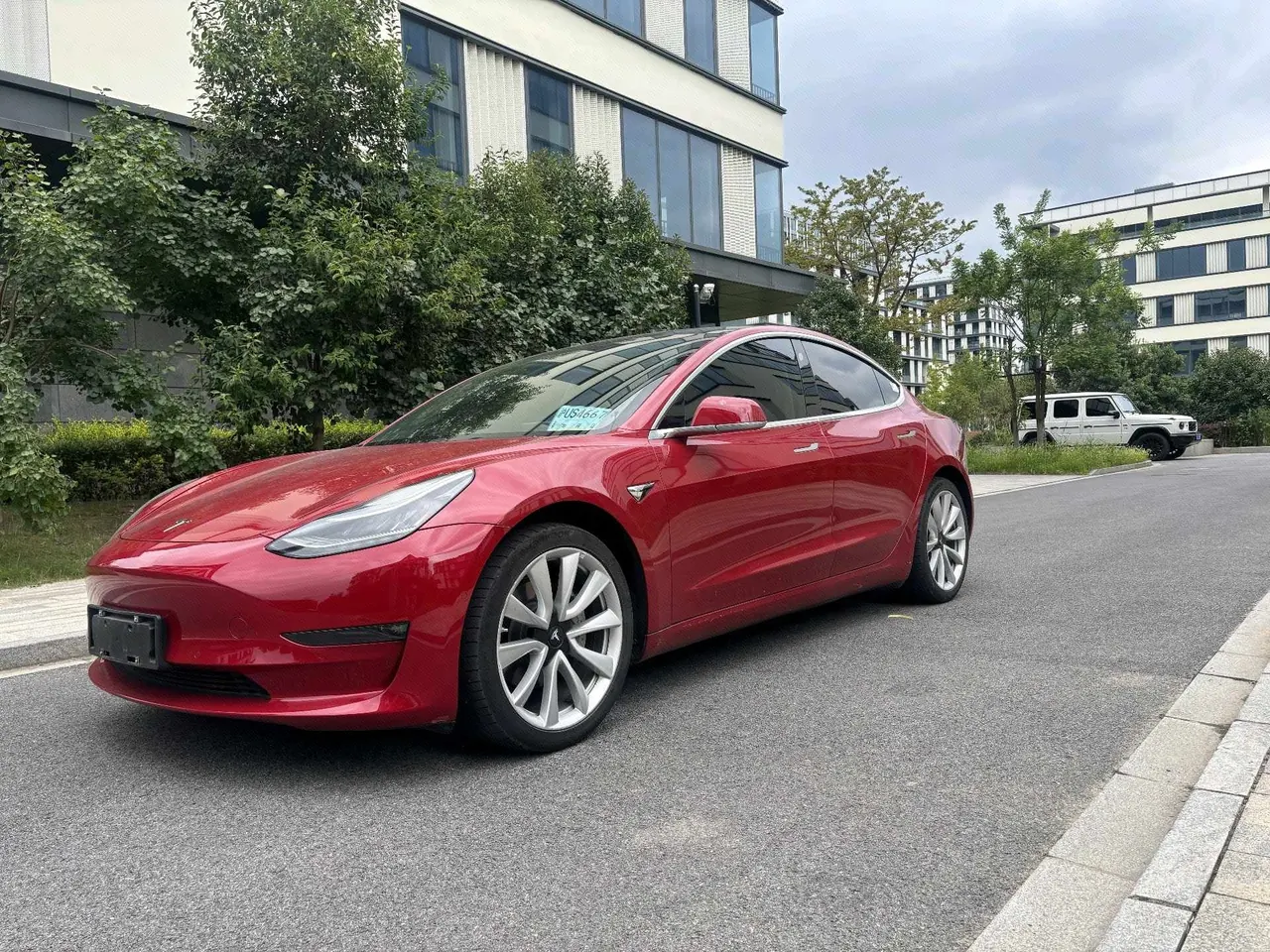 Open image lightbox: Tesla 2020 Model 3 long endurance rear wheel drive version (modified) automatic gear
