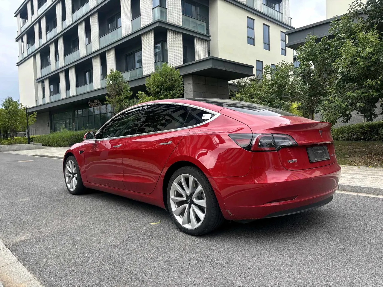 Tesla 2020 Model 3 long endurance rear wheel drive version (modified) automatic gear 6