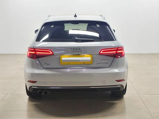 Audi 2020 A3 Sportback 1.4TFSI 35TFSI Fashion Automatic Gear 4