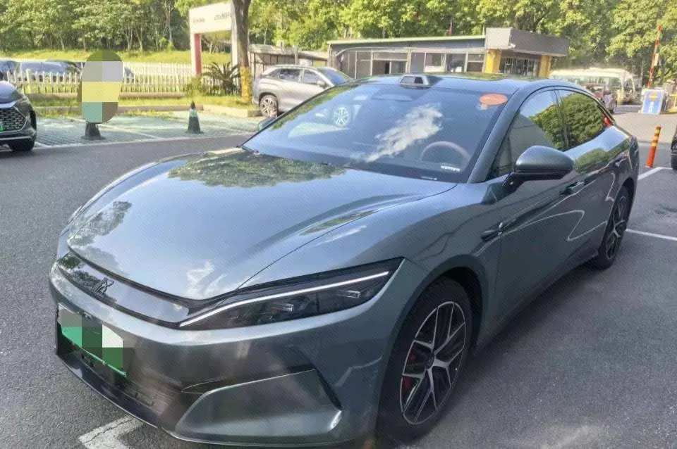 Open image lightbox: BYD 2025 Han L DM-p 1.5T Stepless Four-wheel Drive Laser Radar Flagship Automatic Gear