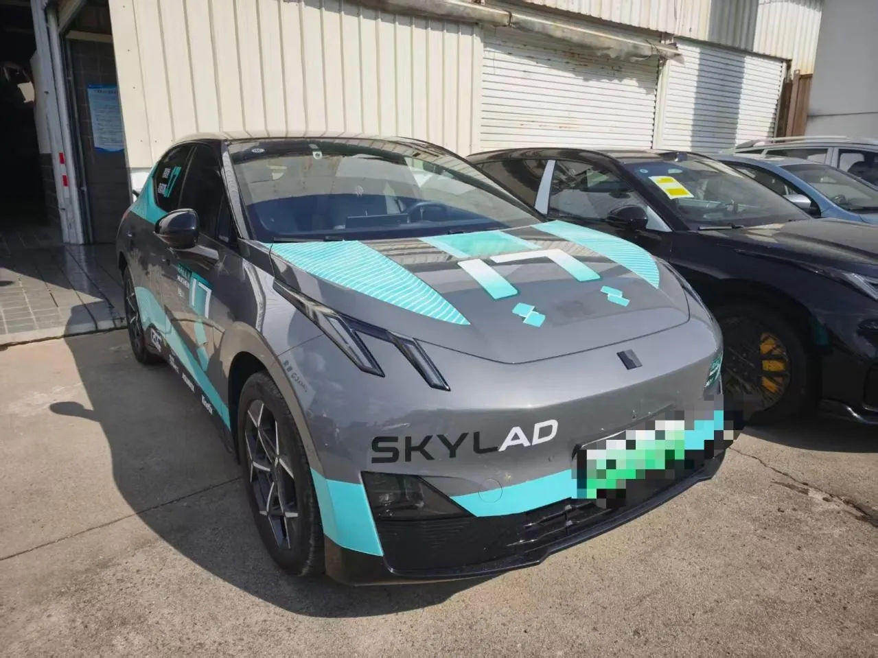 LYNK&amp;CO 2026 LYNK&amp;CO Z 20 430km rear drive Pro automatic 2