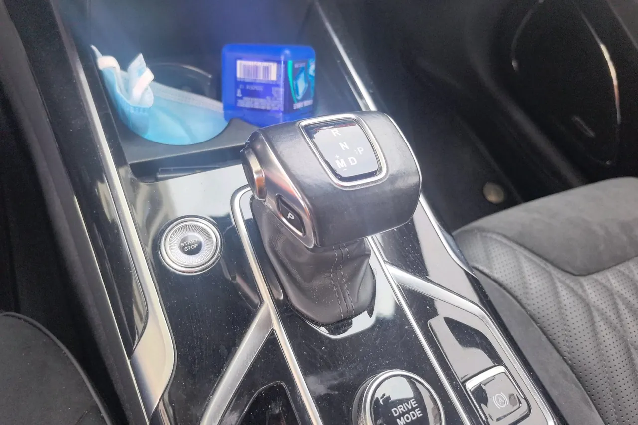 HongQi 2022 HS5 2.0T Zhilian Flag Edition (Revised) Automatic Gear 8