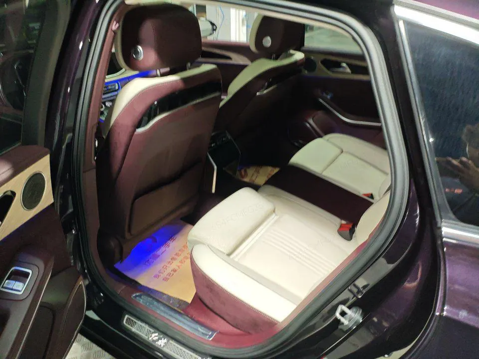 HongQi 2020 H9 48V 2.0T Zhilian Qi Chang Edition Automatic Gear 5
