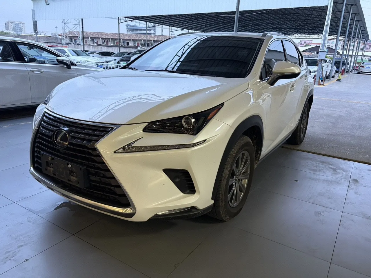 Открыть галерею: Lexus NX (Imported) 2020 NX300h 2.5 Stepless Front Crossover Edition Automatic Gear