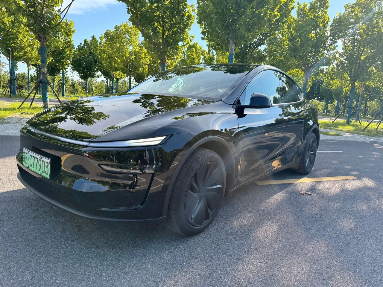 Open image lightbox: Tesla 2026 Model Y long endurance rear wheel drive version (modified) automatic gear
