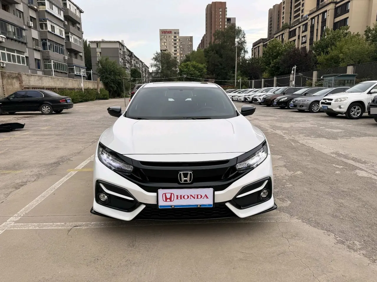 Honda 2021 Civic Hatchback 1.5T Stepless 220TURBO Tide Cool Control Automatic Gear 2