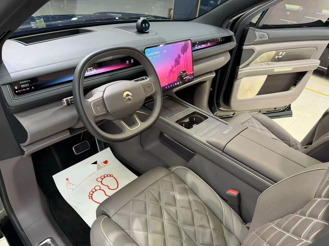 NIO 2026 ES8 6-seat executive deluxe automatic gear 3