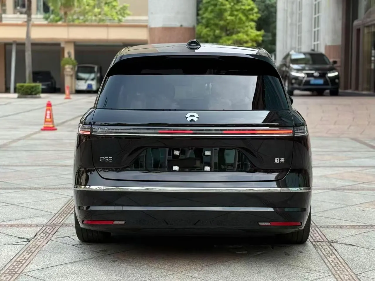 NIO 2026 ES8 6-seat executive deluxe automatic gear 5