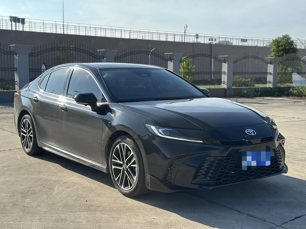 Toyota 2026 Camry 2.0S Stepless Sports Edition Automatic Gear 2