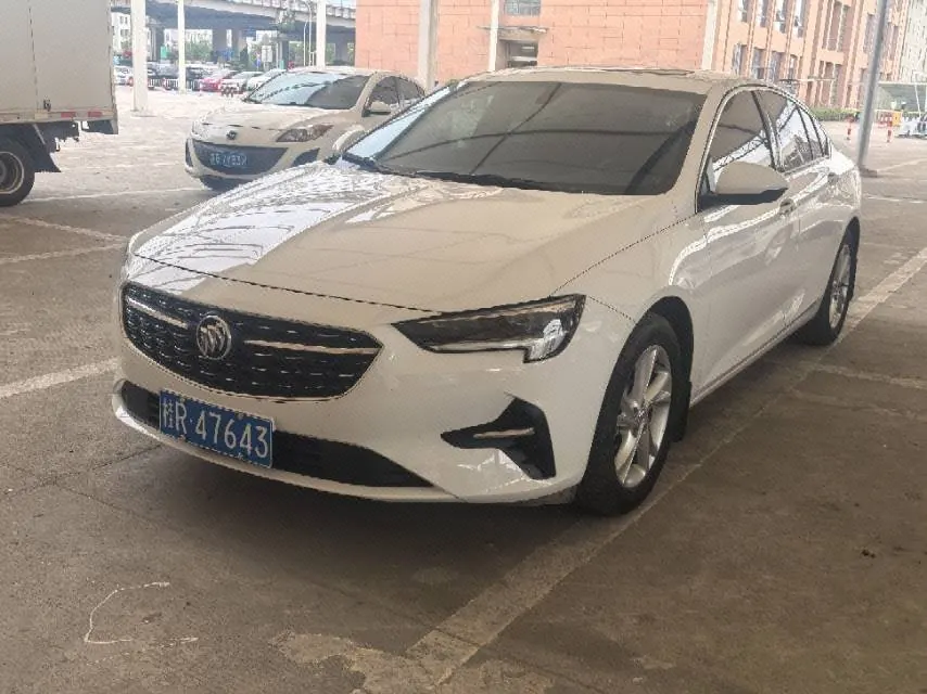 Open image lightbox: Buick 2022 Regal 1.5T 552T Smart Automatic Gear