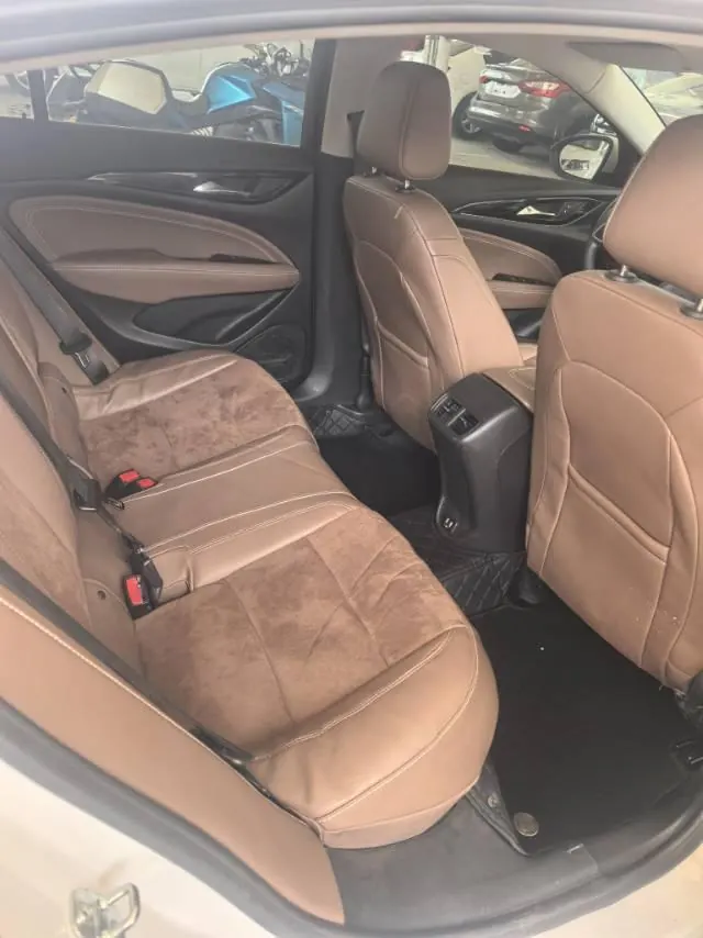 Buick 2022 Regal 1.5T 552T Smart Automatic Gear 8