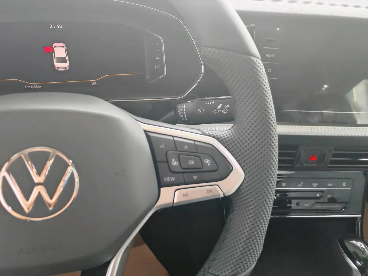 Volkswagen 2026 Passat 2.0TSI 330TSI outstanding star elite edition automatic gear 2