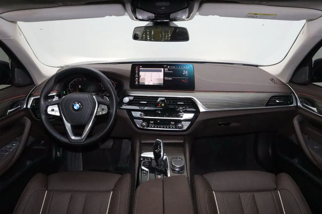 BMW 5 Series 2021 530Li 2.0T Premium Luxury Suit Automatic Gear 6