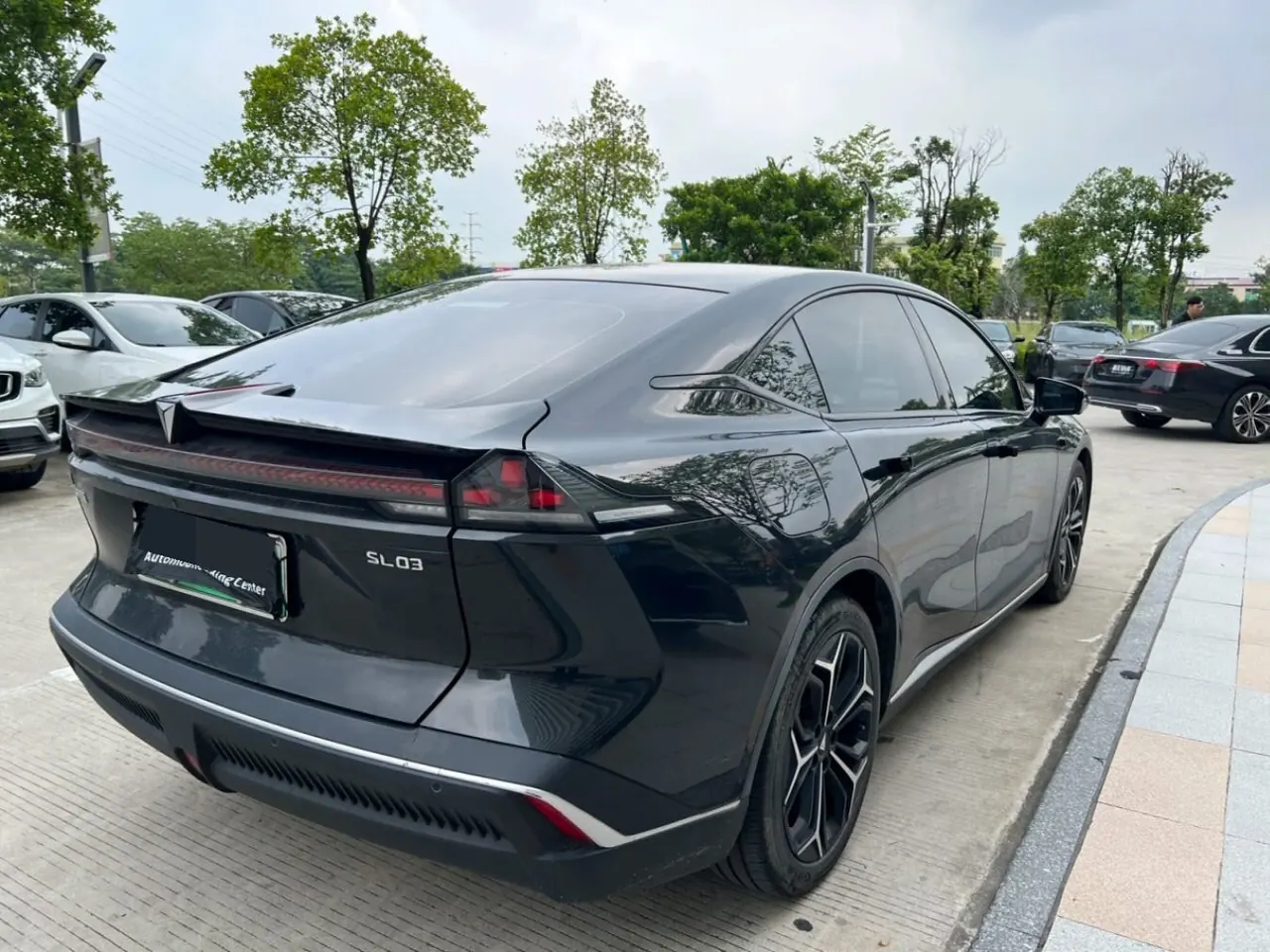 ChangAn Deepal 2023 SL 03 200Max Range-extended Automatic Gear 9