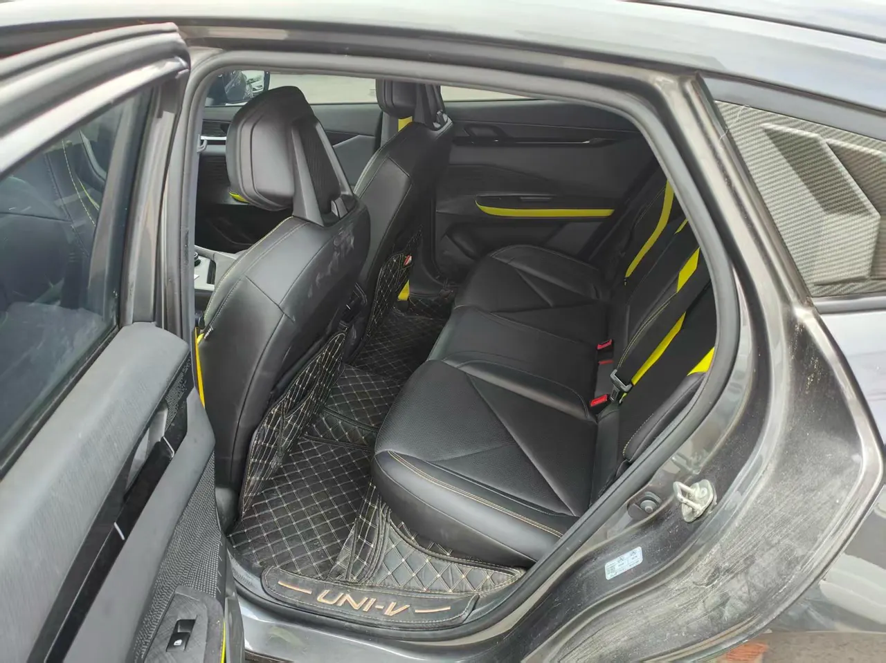 ChangAn 2022 UNI-V 1.5T Sports Edition Automatic 4