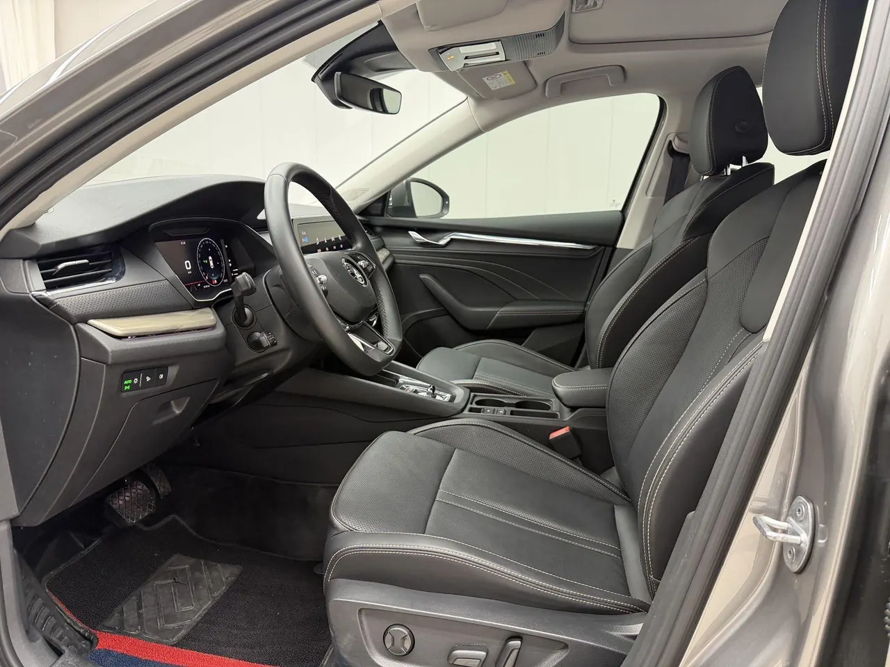 Skoda 2022 Ming Rui PRO 1.4TSI TSI280 Luxury Edition Automatic Gear 7