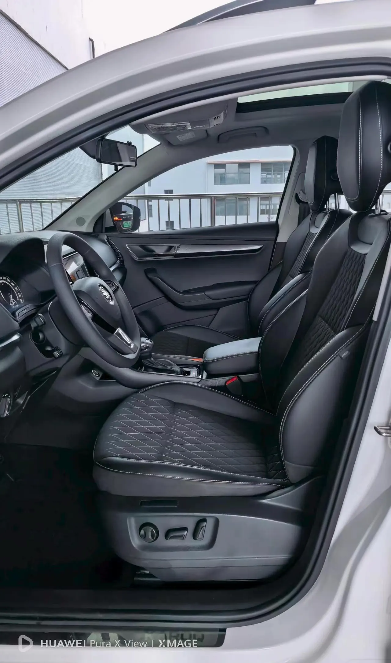 Skoda 2020 Keluoke 1.4TSI TSI280 Zhixing Deluxe Automatic Gear 4