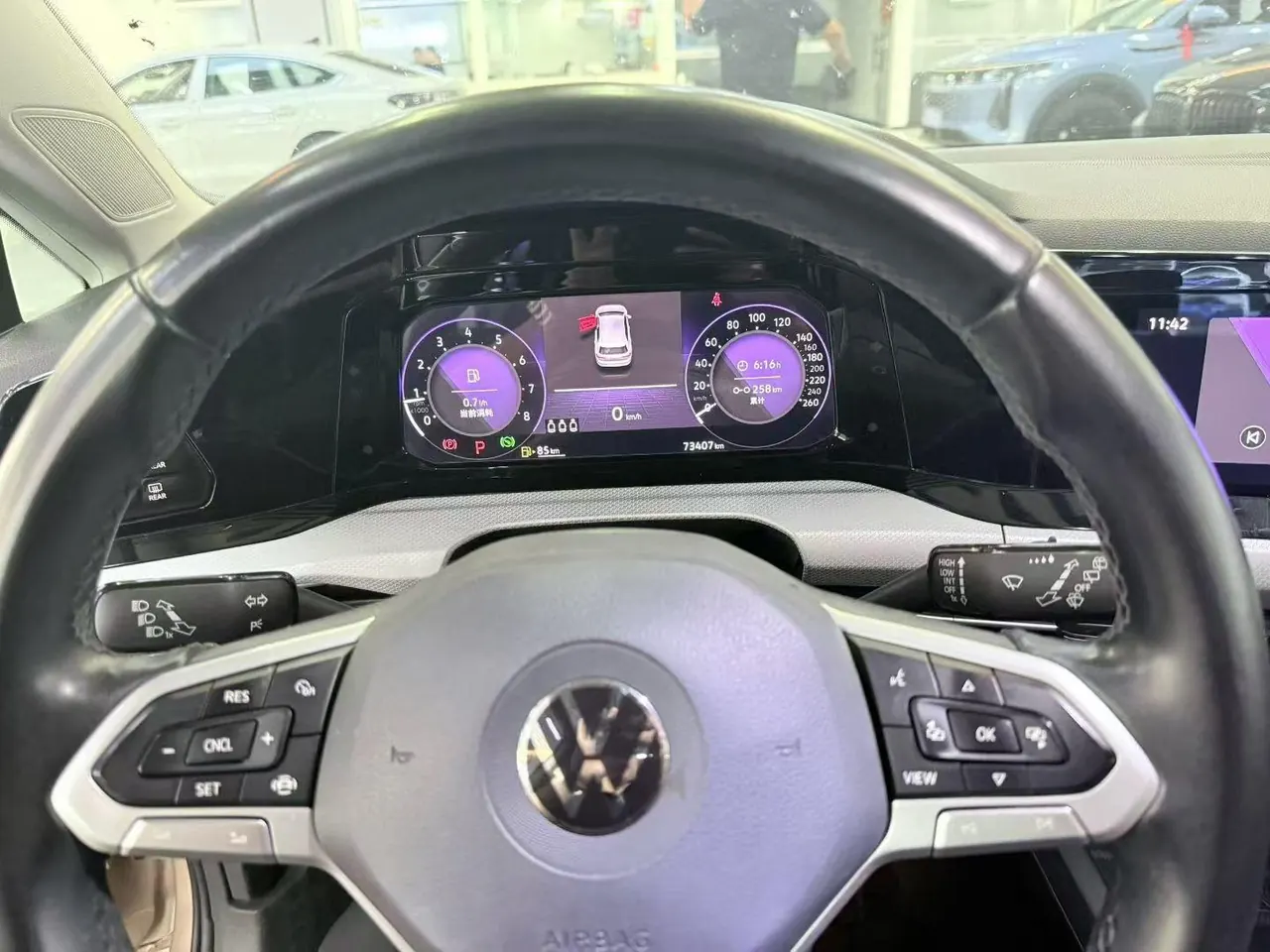 Volkswagen 2021 Golf 8 1.4TSI 280TSI 30th Anniversary Edition Automatic 3