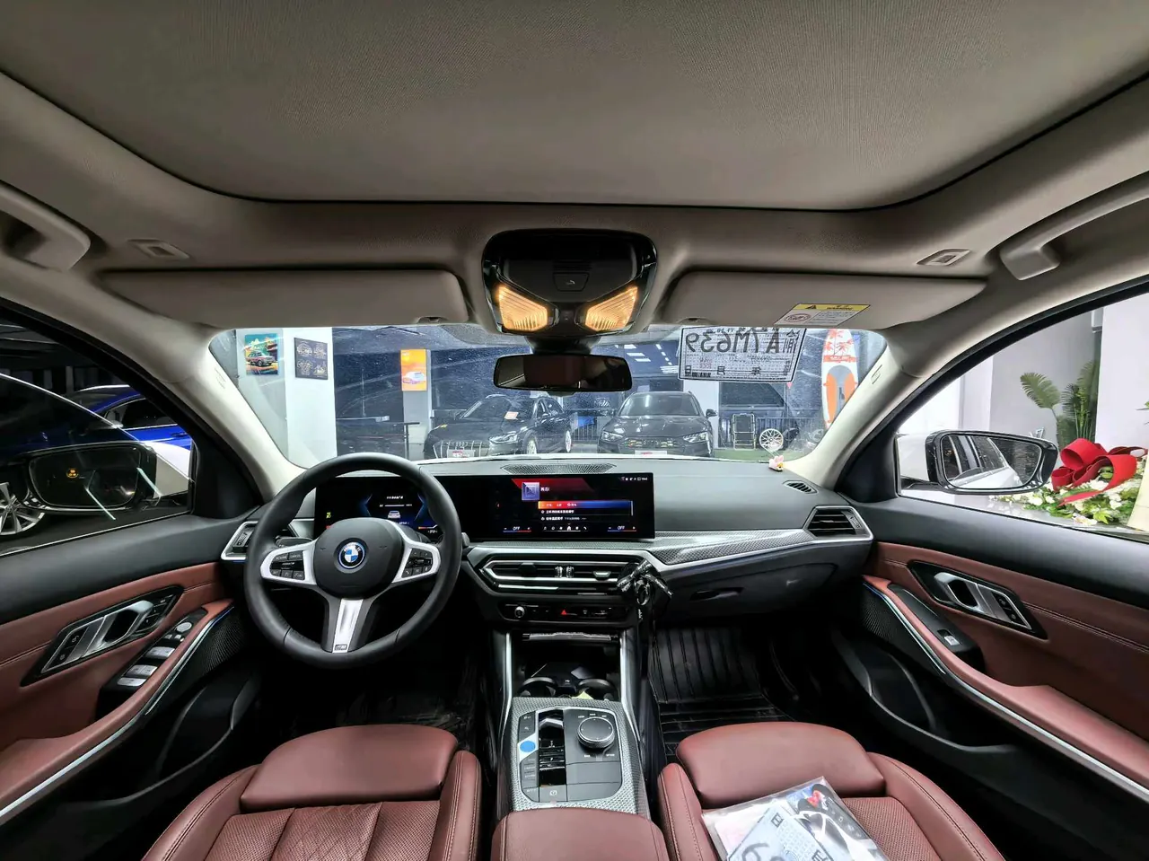 BMW 2024 i3 eDrive 35 L automatic gear 9