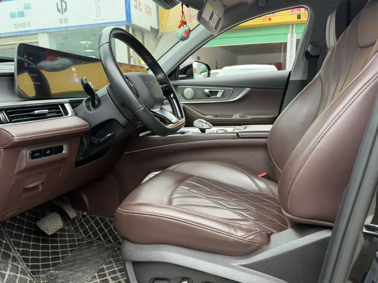 Chery 2022 Ruihu 8 PRO 1.6T 290T Two-Drive Storm Edition 5-seat Automatic Gear 4