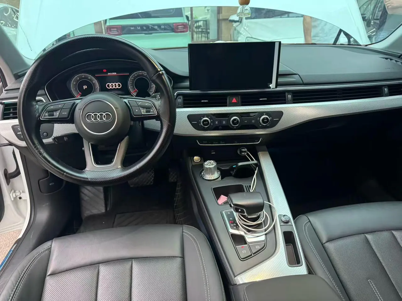 Audi 2020 A4L 2.0TFSI 40TFSI Fashion Elegant Automatic 7