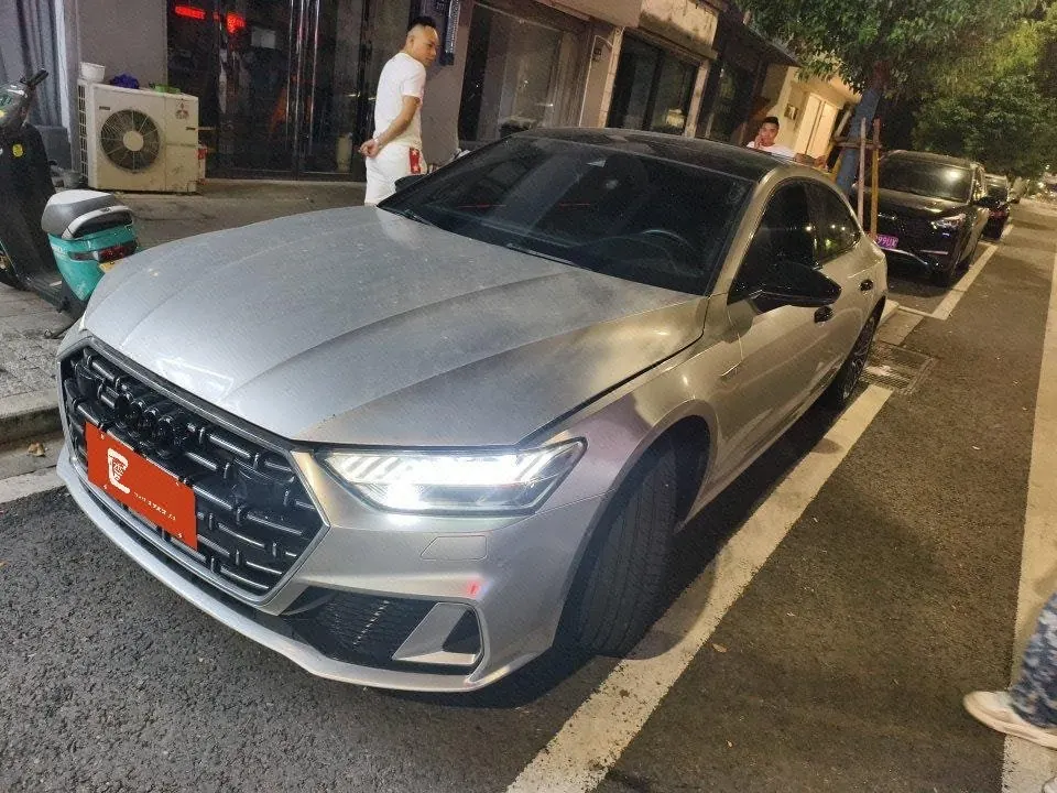 Open image lightbox: Audi 2022 A7L 2.0TFSI 45TFSI S-line Zhumeng Automatic
