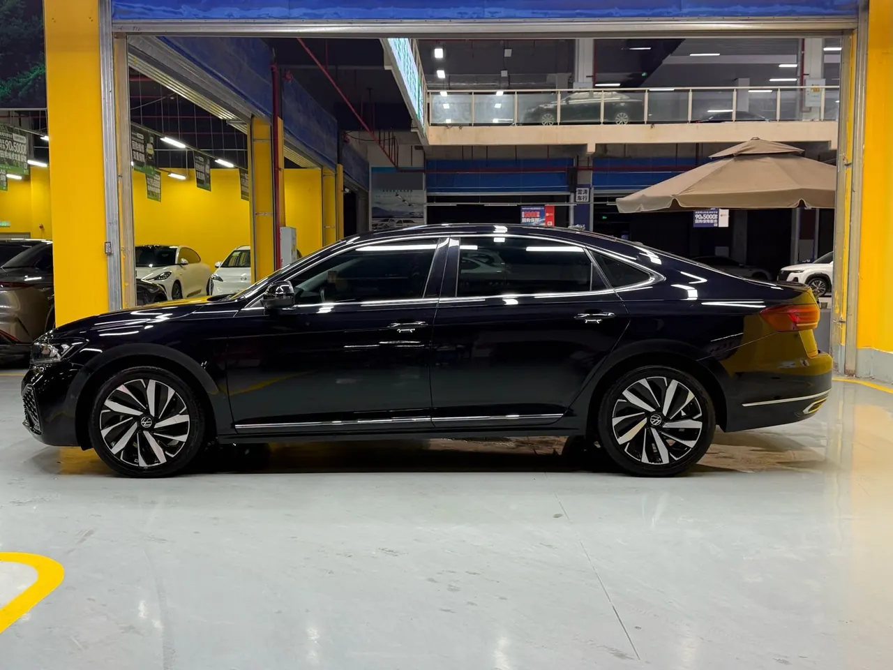 Volkswagen 2021 Passat 2.0TSI 330TSI Elite Edition Automatic 16