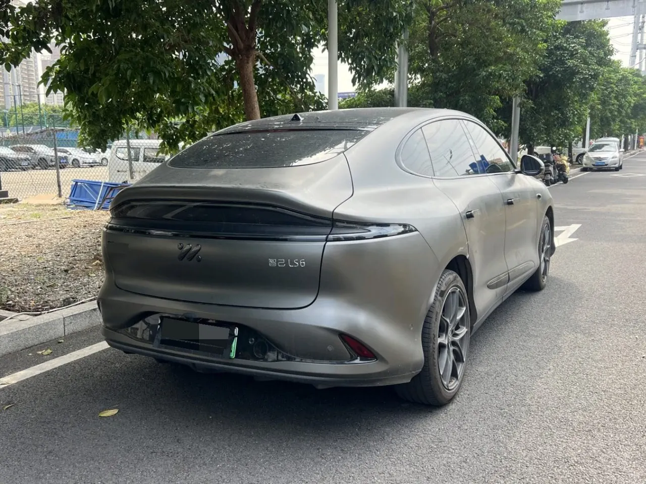 IM 2023 IM LS6 Max Super Performance Edition Automatic Gear 8
