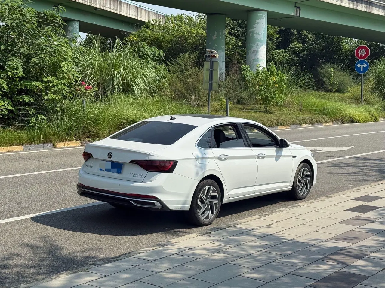 Volkswagen 2024 Sagittarius 1.5TSI 300TSI Exceed Edition Automatic Gear 9