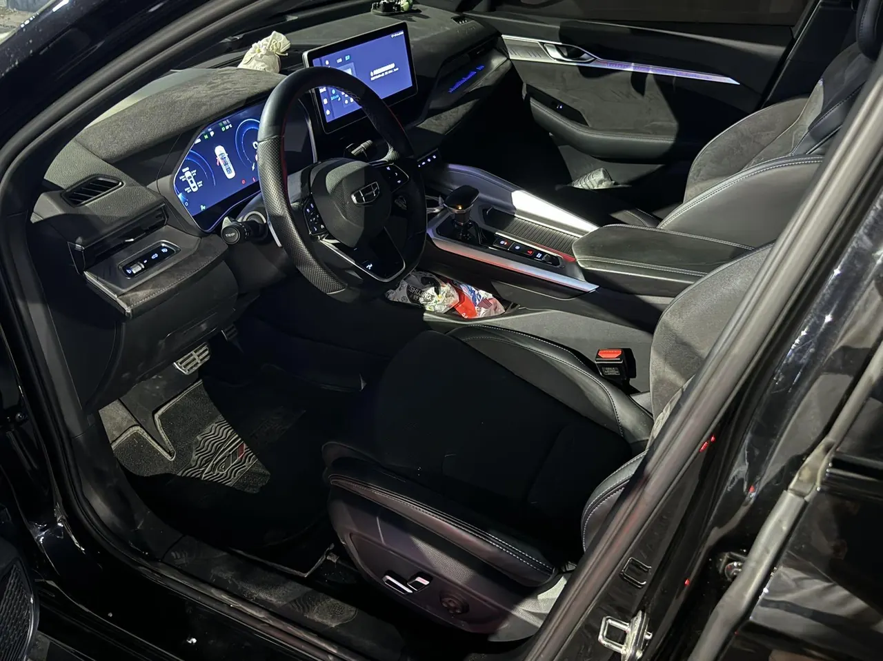 Geely 2024 Xingrui 2.0TD Xiaohan Edition Automatic Gear 2