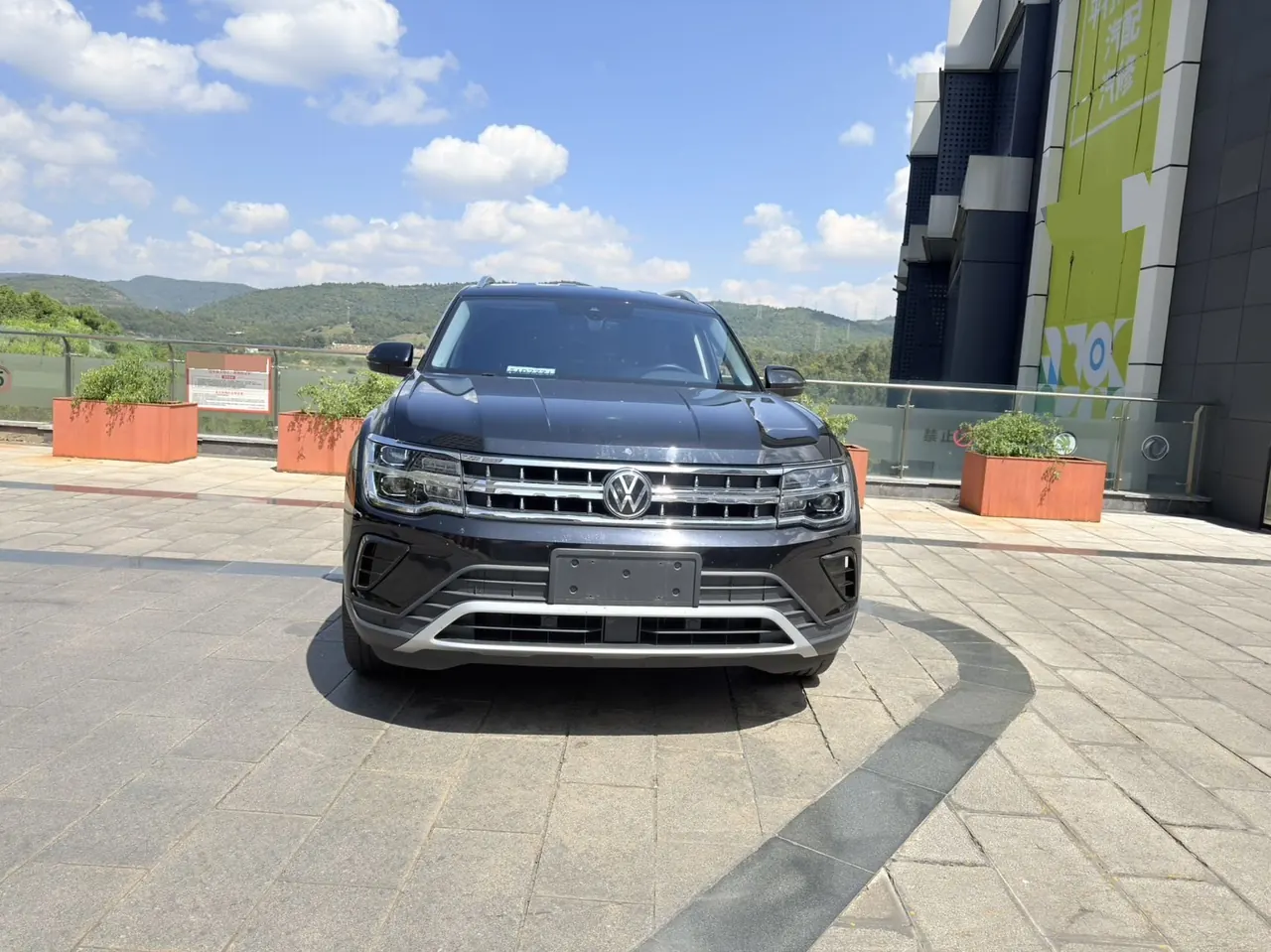 Volkswagen 2022 Tuang 2.0TSI 380TSI Four-wheel Drive Deluxe Edition Automatic Gear 2