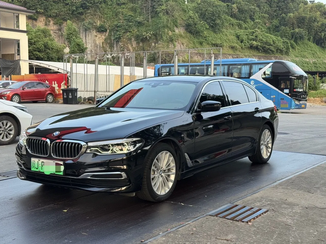 Open image lightbox: BMW 5 series new energy 2020 530Le 2.0T mileage upgraded luxury package automatic gear
