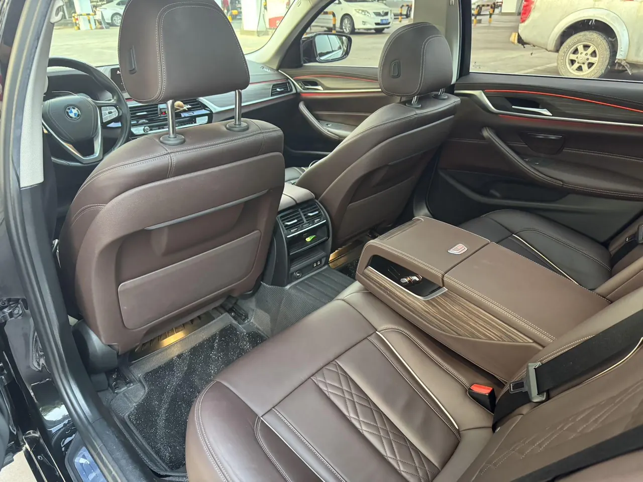 BMW 5 series new energy 2020 530Le 2.0T mileage upgraded luxury package automatic gear 6
