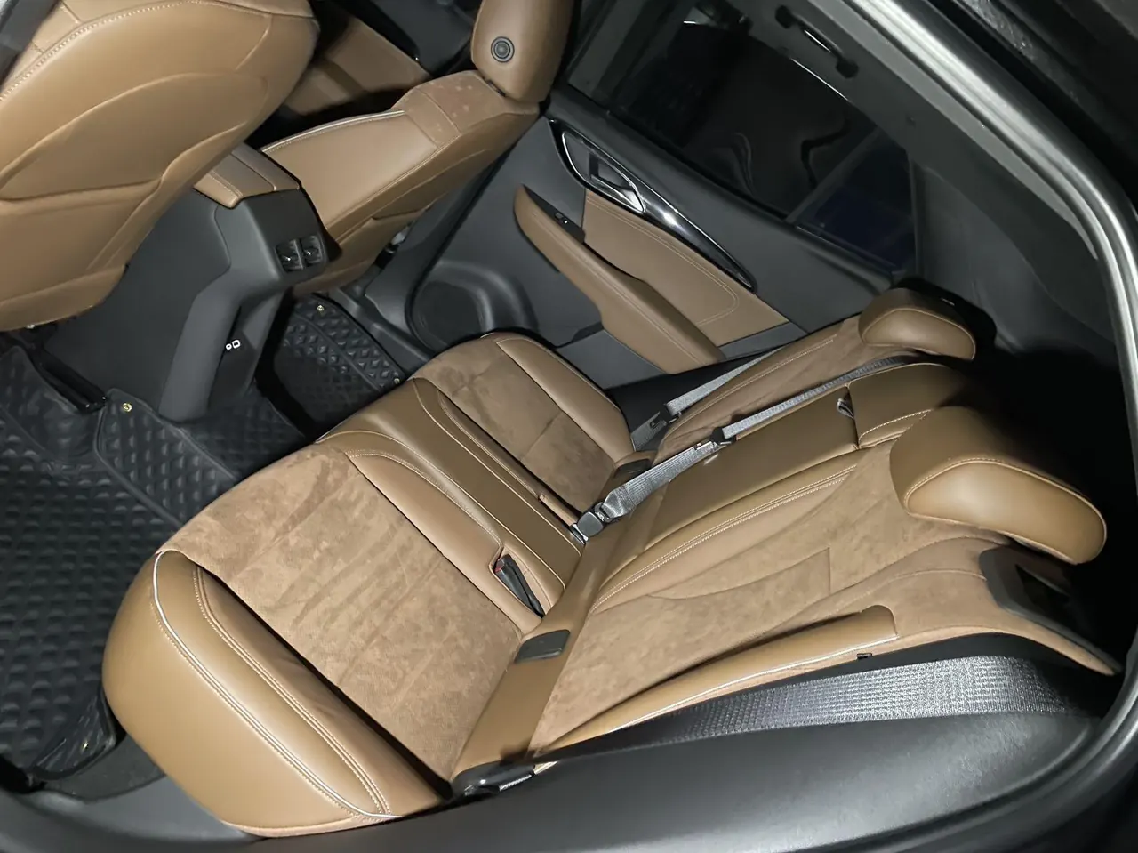 Buick 2020 Angkewei S 2.0T 652T Two-Drive Luxury Automatic Gear 6