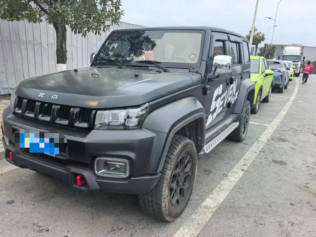 Open image lightbox: Beijing 2023 BJ40 2.0D Four-wheel Drive Blade Hero Edition Chivalrous Automatic Gear