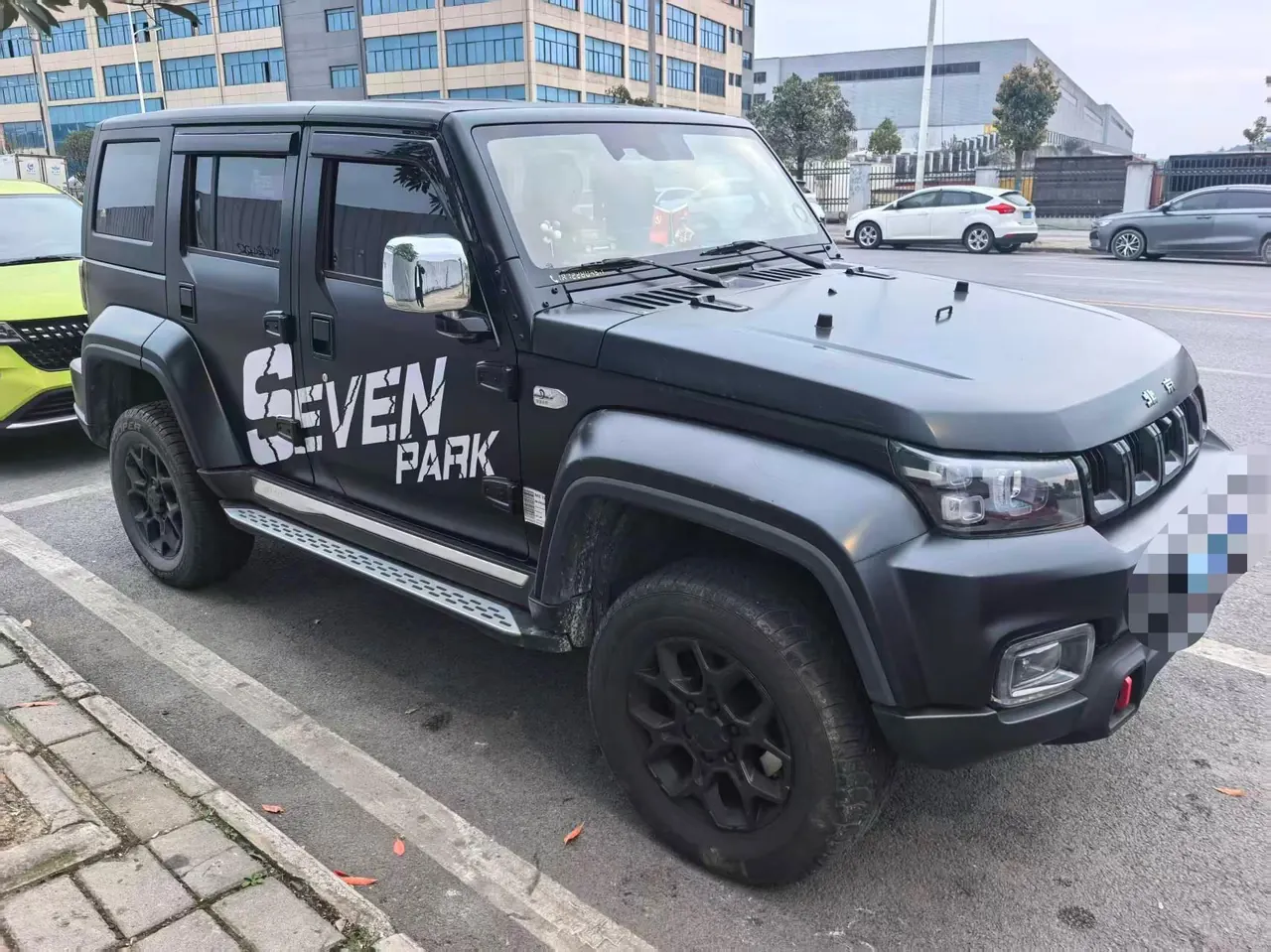 Beijing 2023 BJ40 2.0D Four-wheel Drive Blade Hero Edition Chivalrous Automatic Gear 2