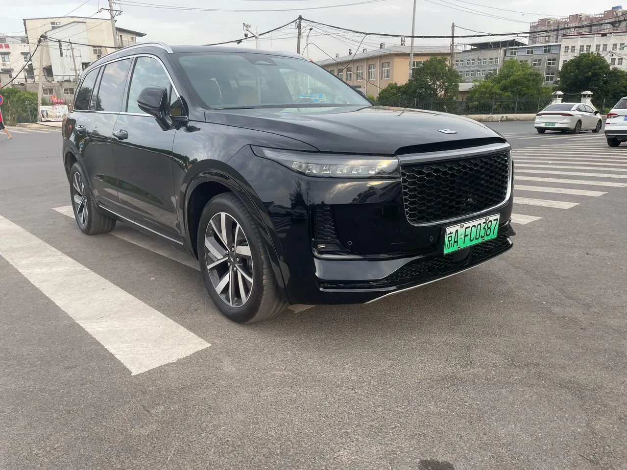 Li 2021 ONE 1.2T extended range 6-seat automatic gear 2