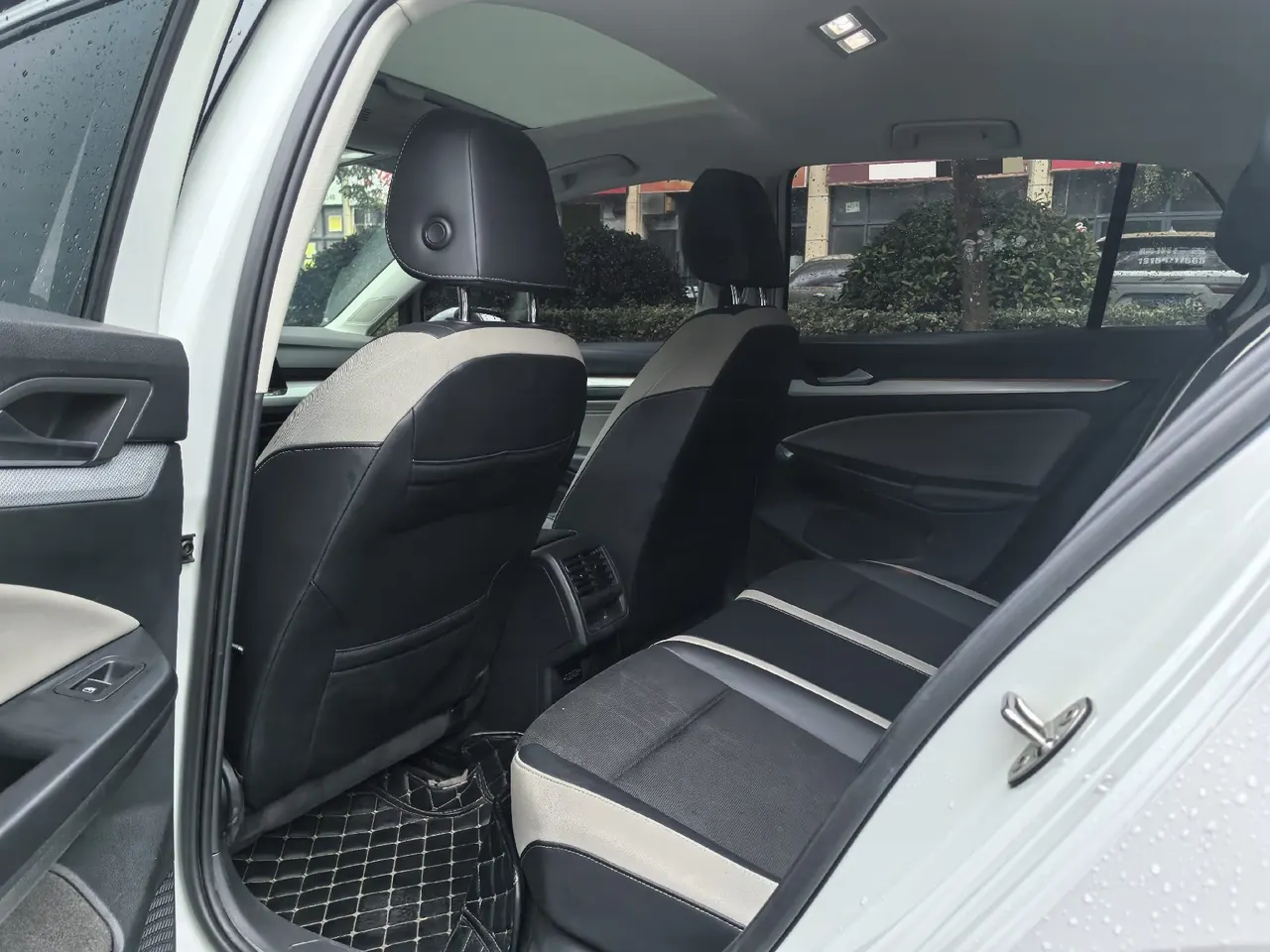 Volkswagen 2021 Golf 8 PRO 1.4TSI 280TSI Automatic 5