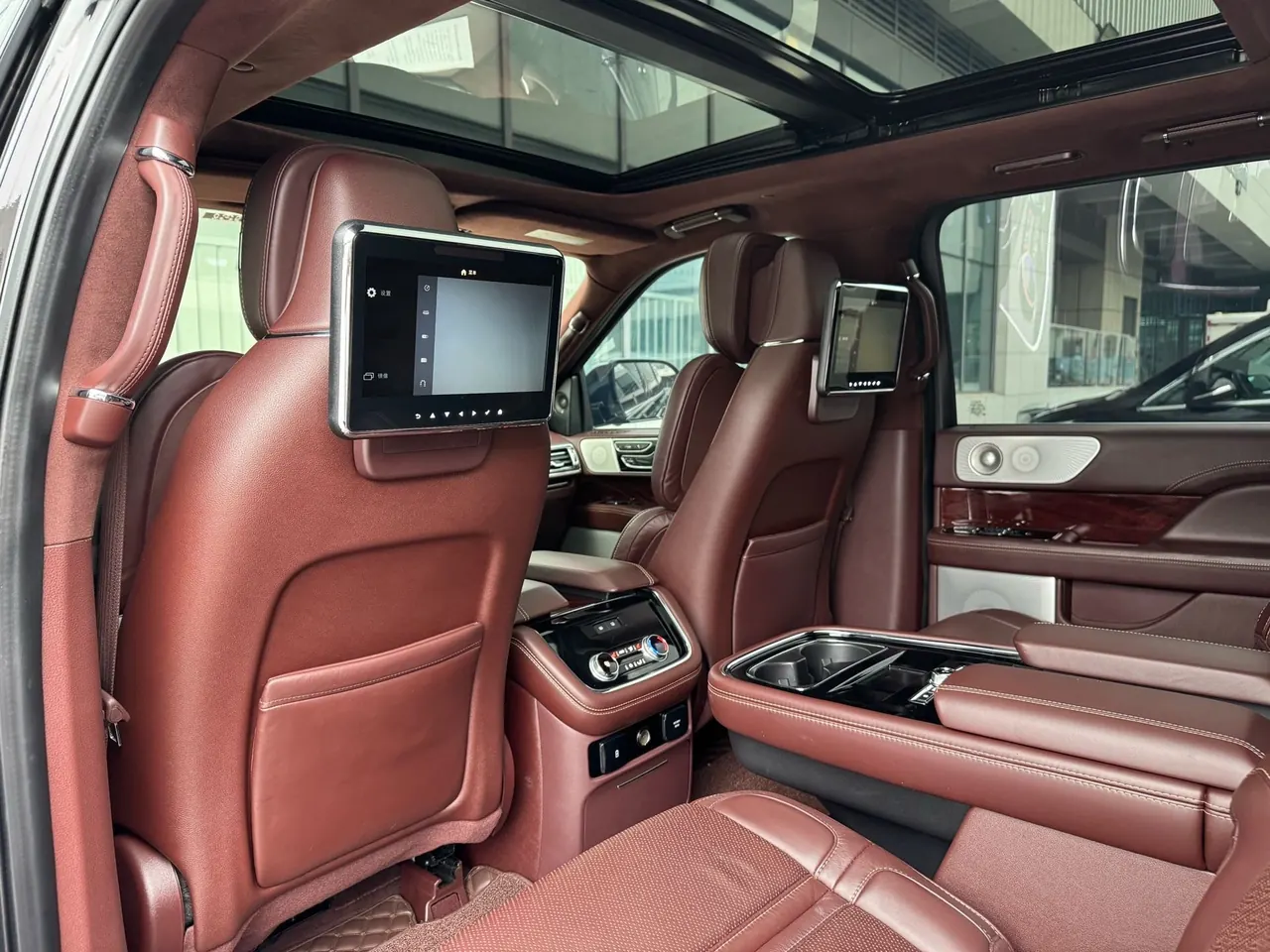 Lincoln Navigator (Imported) 2020 Navigator 3.5T Presidential Series Automatic Gear 13