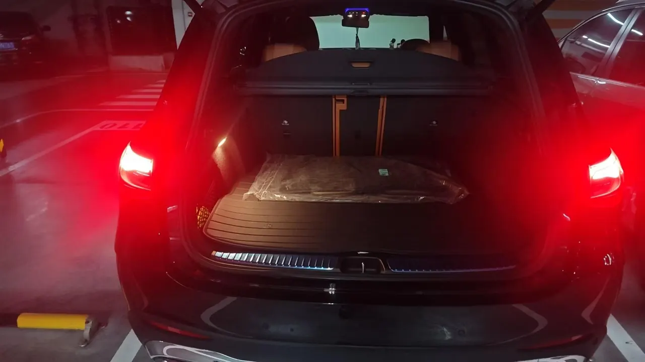 Mercedes Benz 2024 GLC 300 L 4MATIC 48V 2.0T dynamic 5-seat automatic gear 4