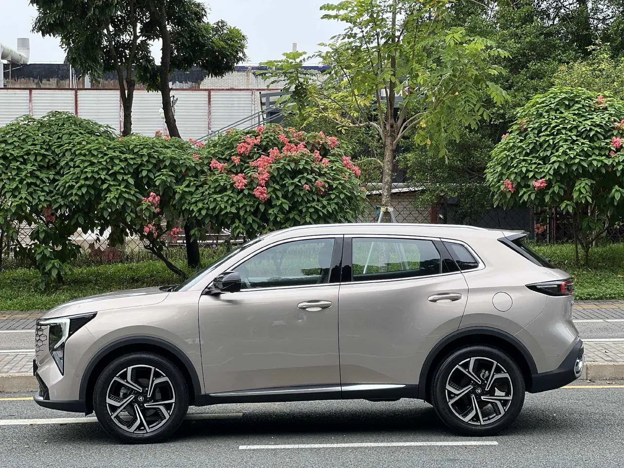 ChangAn 2026 CS55 PLUS 1.5T New Blue Whale Leading Automatic Gear 3