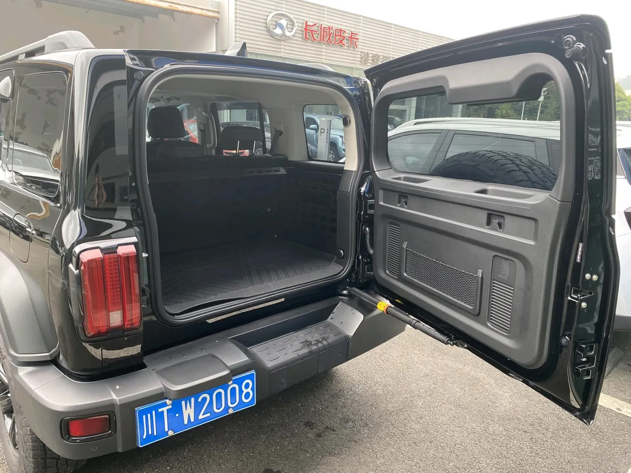 Tank 2023 Tank 300 2.0T Off-Road Challenger Automatic Gear 4